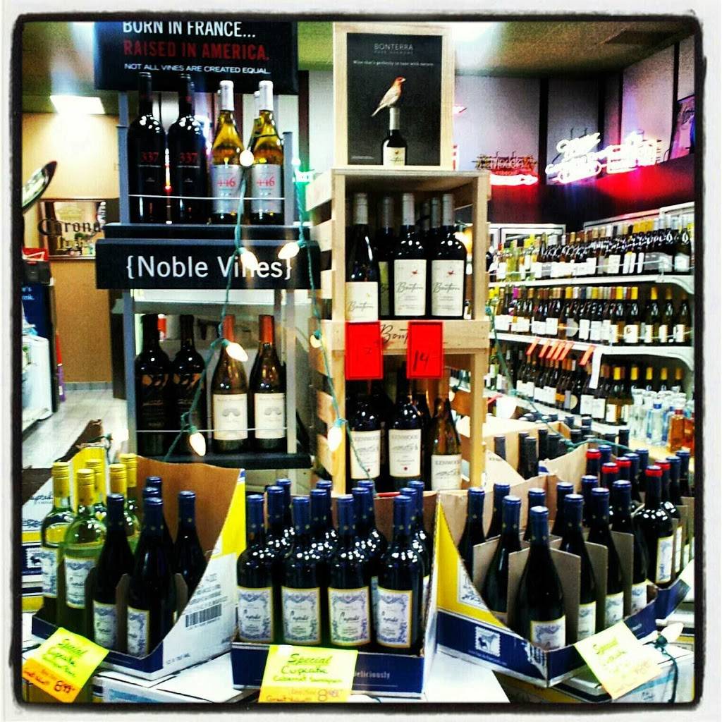 Irvine Market Liquor Store | meal takeaway | 2540 Main Street, Irvine, CA 92614, USA | 9492500640 OR +1 949-250-0640