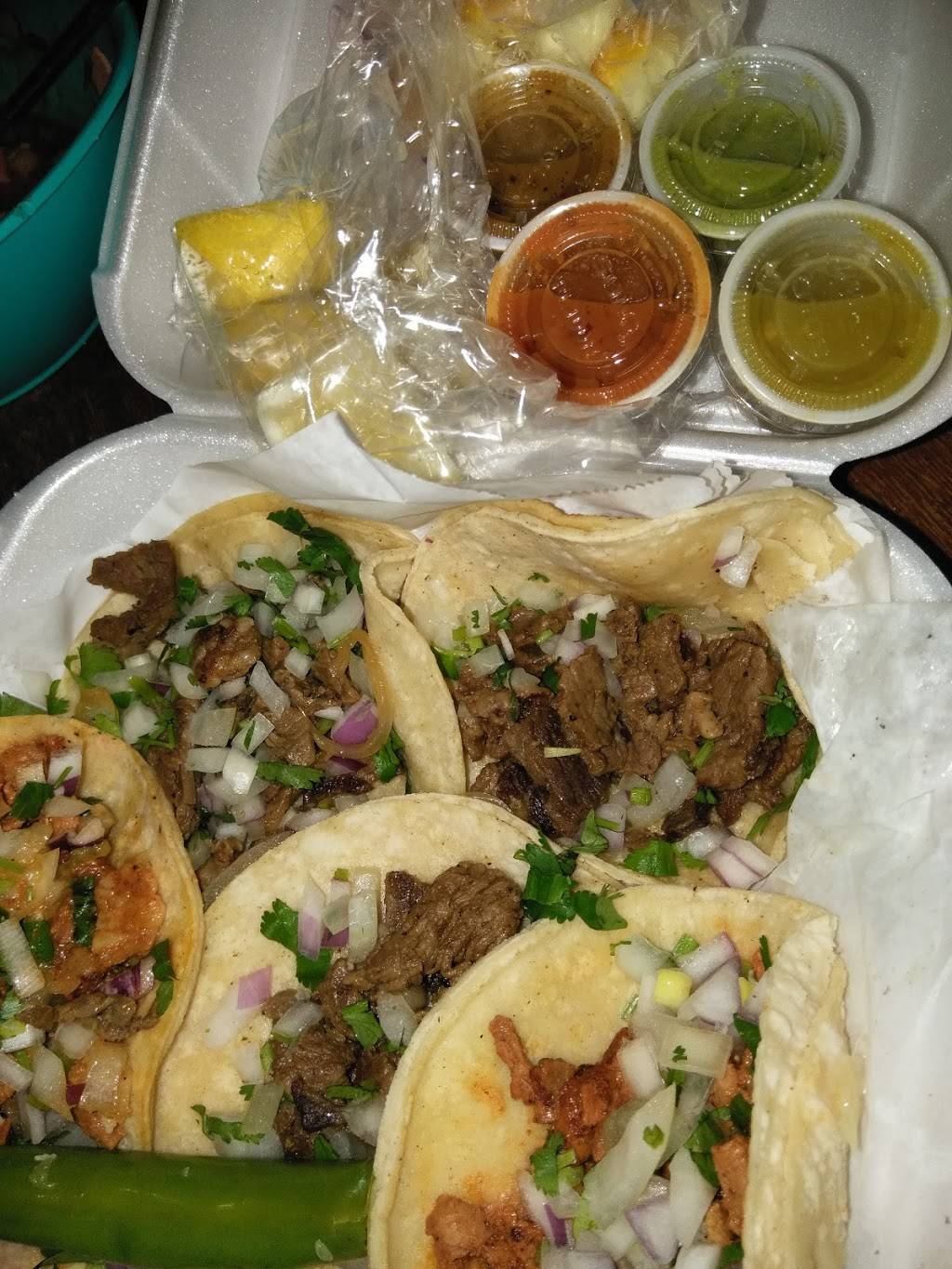 El Sabroso | restaurant | Buttonwillow, CA 93206, USA | 6614695028 OR +1 661-469-5028