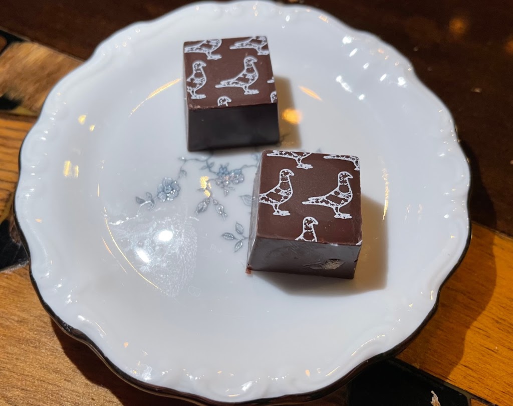 Le Pigeon | restaurant | 738 E Burnside St, Portland, OR 97214, USA | 5035468796 OR +1 503-546-8796