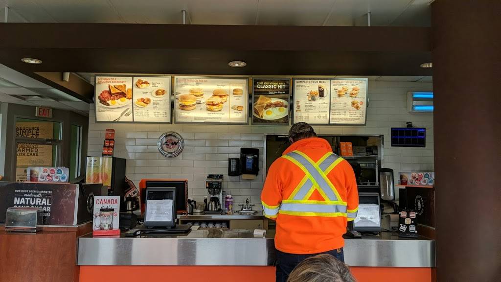 A&W Canada | restaurant | 1900 Parkedale Ave, Brockville, ON K6V 7N4, Canada | 6133427878 OR +1 613-342-7878