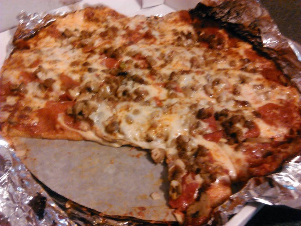 Hoagies Pizza House | restaurant | 6128 N Dixie Dr, Dayton, OH 45414, USA | 9378905522 OR +1 937-890-5522