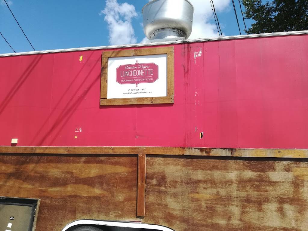 Wooden Wagon Luncheonette | restaurant | Behind Hello Local, 101 E Emma Ave, Springdale, AR 72762, USA | 4792367817 OR +1 479-236-7817