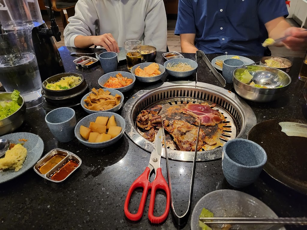 Baegopa | restaurant | 509 7th Ave S, Seattle, WA 98104, USA | 2064857137 OR +1 206-485-7137