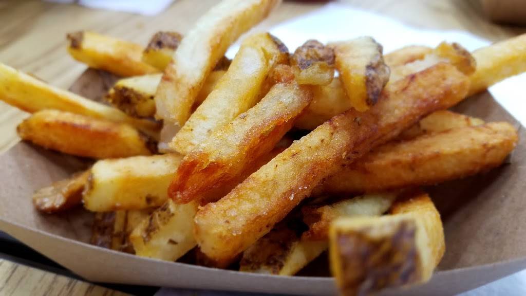 Five Guys | meal takeaway | 800 E Hallandale Beach Blvd, Hallandale Beach, FL 33009, USA | 9545891281 OR +1 954-589-1281