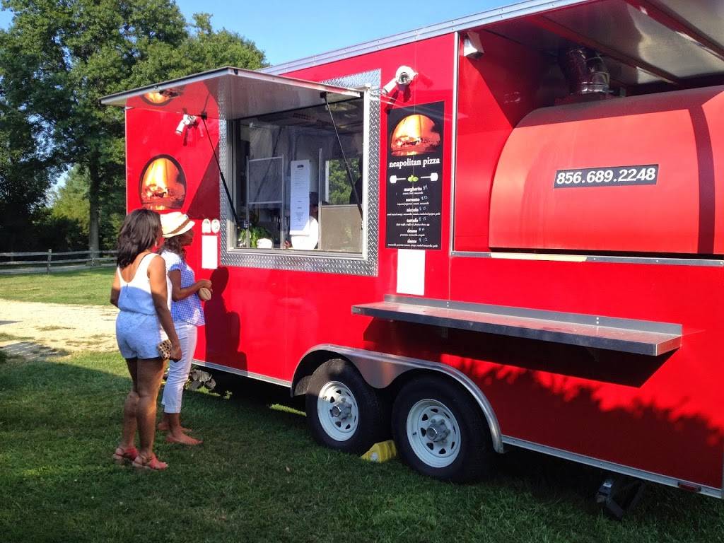 Ravello Woodfire Pizza Specialties | restaurant | 117 Sharptown-Auburn Rd, Pilesgrove, NJ 08098, USA | 8566892248 OR +1 856-689-2248