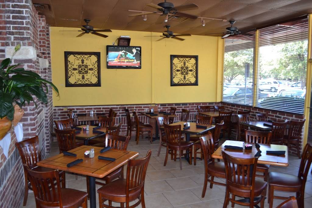 Holy Frijoles | restaurant | 580 W Arapaho Rd #442, Richardson, TX 75080, USA | 9722351724 OR +1 972-235-1724