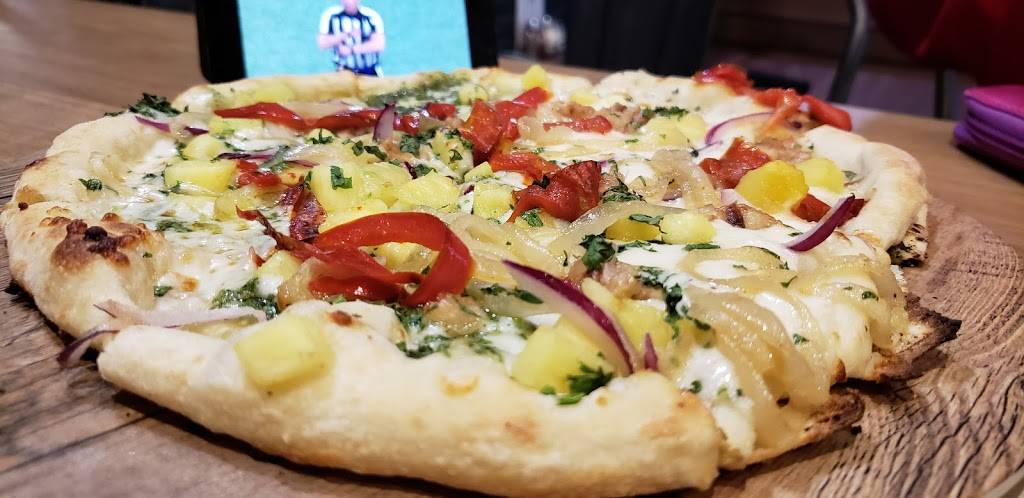 Blast & Brew | restaurant | 55 River Oaks Pl Ste 60, San Jose, CA 95134, USA | 4087703090 OR +1 408-770-3090