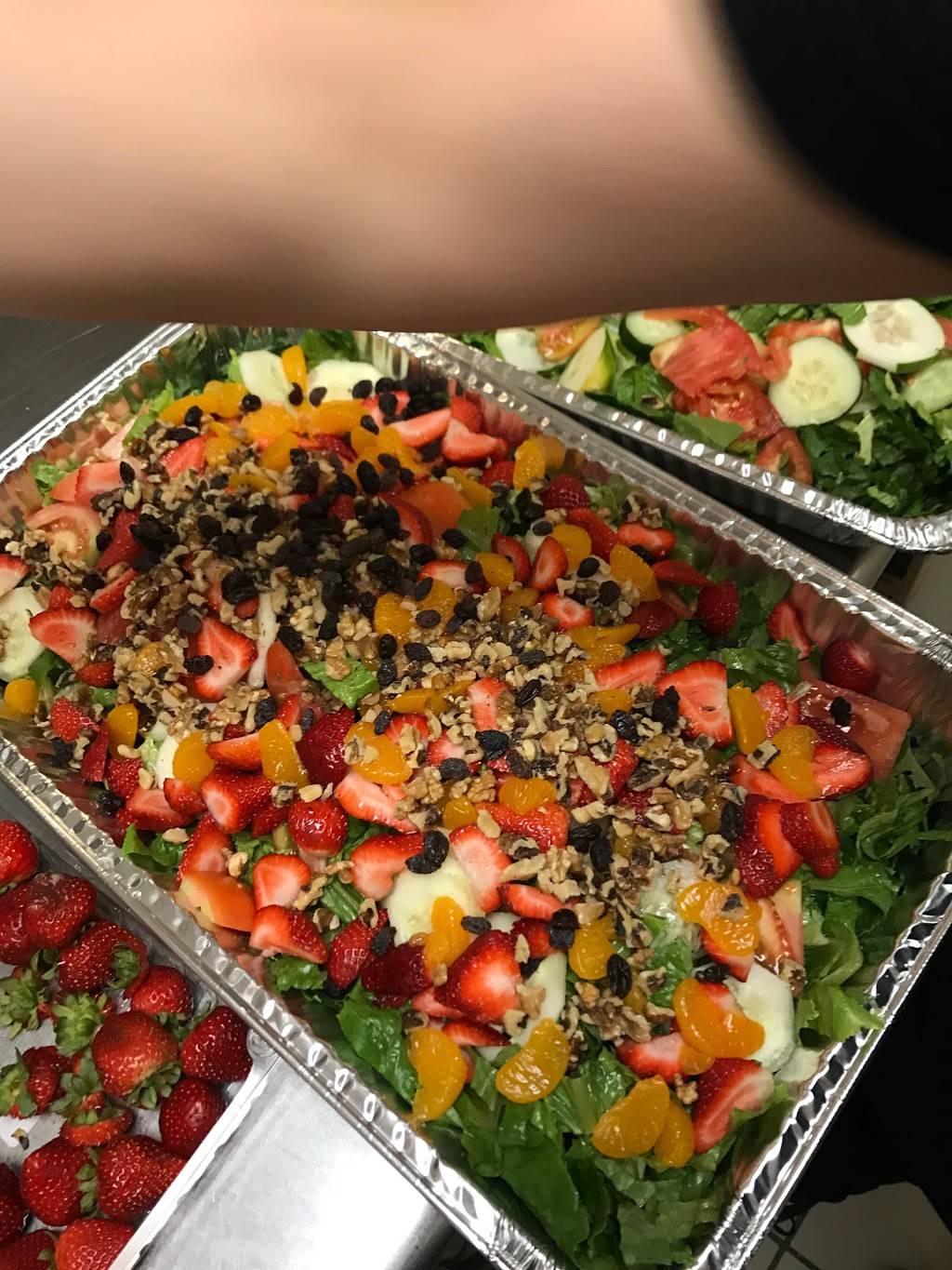 Main Street Grill & Coney Island | restaurant | 1985 E Jefferson Ave, Detroit, MI 48207, USA | 3135673633 OR +1 313-567-3633