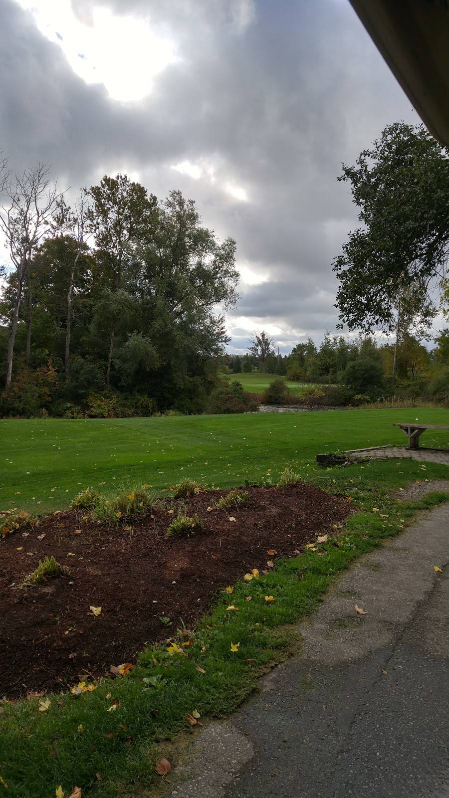 Beaverdale Golf Club | restaurant | 1171 Kossuth Rd, Cambridge, ON N3C 2V3, Canada | 8888338787 OR +1 888-833-8787