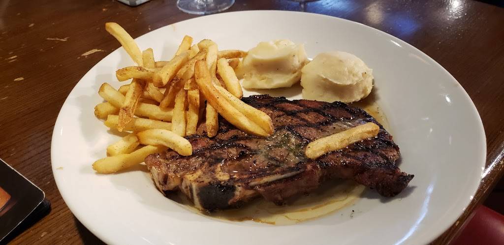 TGI Fridays | restaurant | 31900 Dyer St, Union City, CA 94587, USA | 5104892797 OR +1 510-489-2797