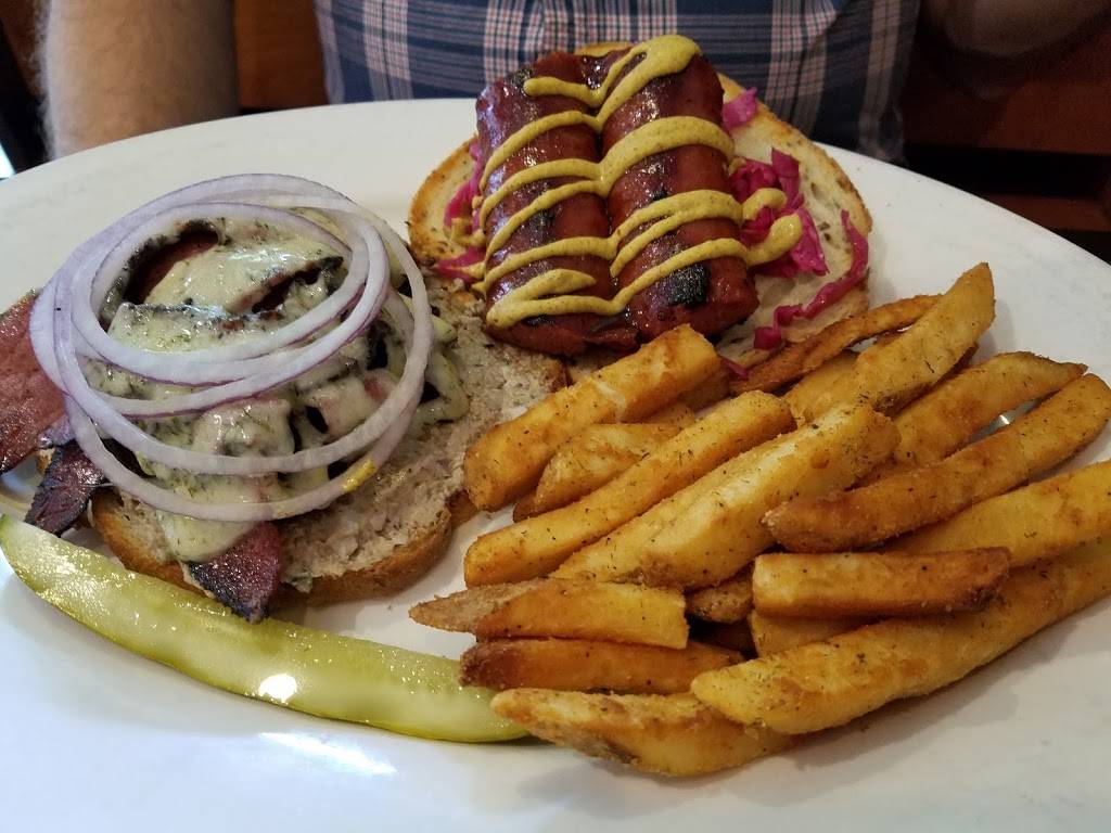 Perlys | restaurant | 111 E Grace St, Richmond, VA 23219, USA | 8049121560 OR +1 804-912-1560