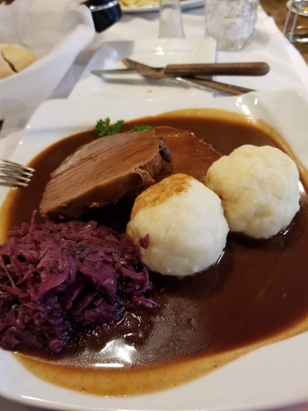 Jägerstüble German Cuisine | restaurant | 1977 E Bay Dr, Largo, FL 33771, USA | 7275861980 OR +1 727-586-1980