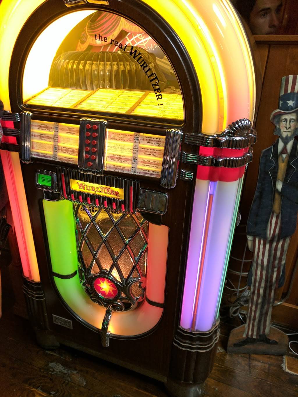 Rosalies Pizza | restaurant | 46 Cottage St, Bar Harbor, ME 04609, USA | 2072885666 OR +1 207-288-5666