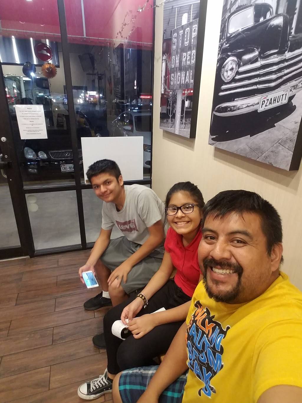 Pizza Hut | restaurant | 445 Sheldon Rd, Channelview, TX 77530, USA | 2814520001 OR +1 281-452-0001