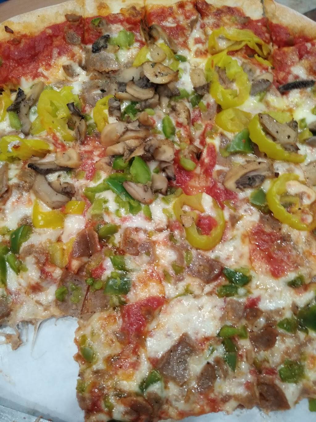 Capri Pizza & More | restaurant | 7825 Gall Blvd, Zephyrhills, FL 33541, USA | 8137832906 OR +1 813-783-2906