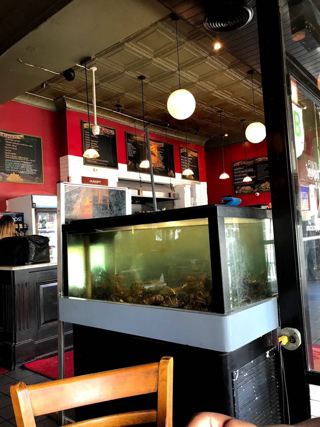 Giovannis | restaurant | 579 Grand Concourse, Bronx, NY 10451, USA | 7184026996 OR +1 718-402-6996