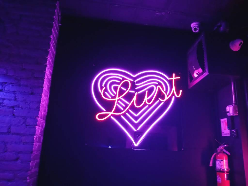 Pink Metal | restaurant | 253 Bushwick Ave, Brooklyn, NY 11206, USA | 3477991236 OR +1 347-799-1236