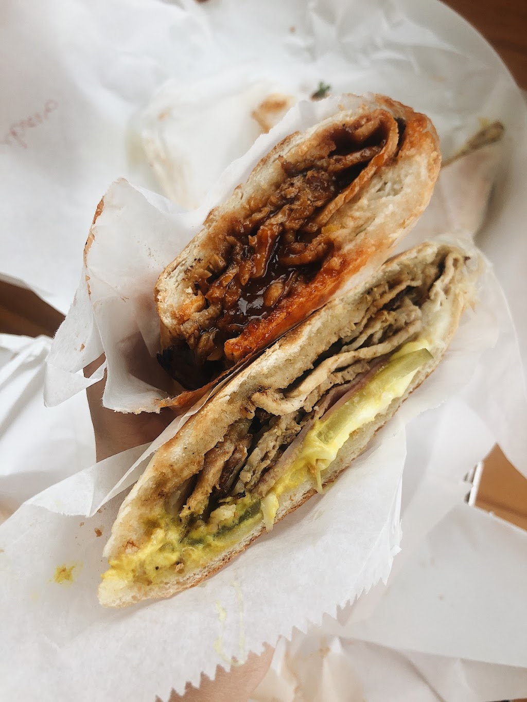 Cafecito | meal takeaway | 7 N Wells St, Chicago, IL 60606, USA | 3122634750 OR +1 312-263-4750