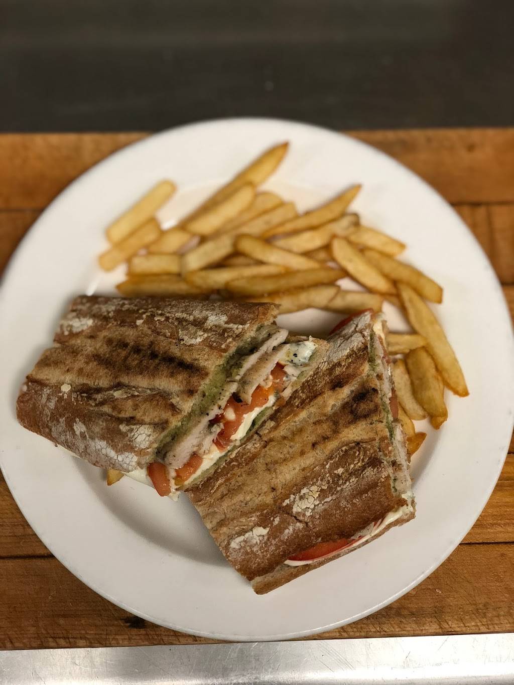 Mangia Bella Pizza | meal takeaway | 3568 US-22, Somerville, NJ 08876, USA | 9088231873 OR +1 908-823-1873