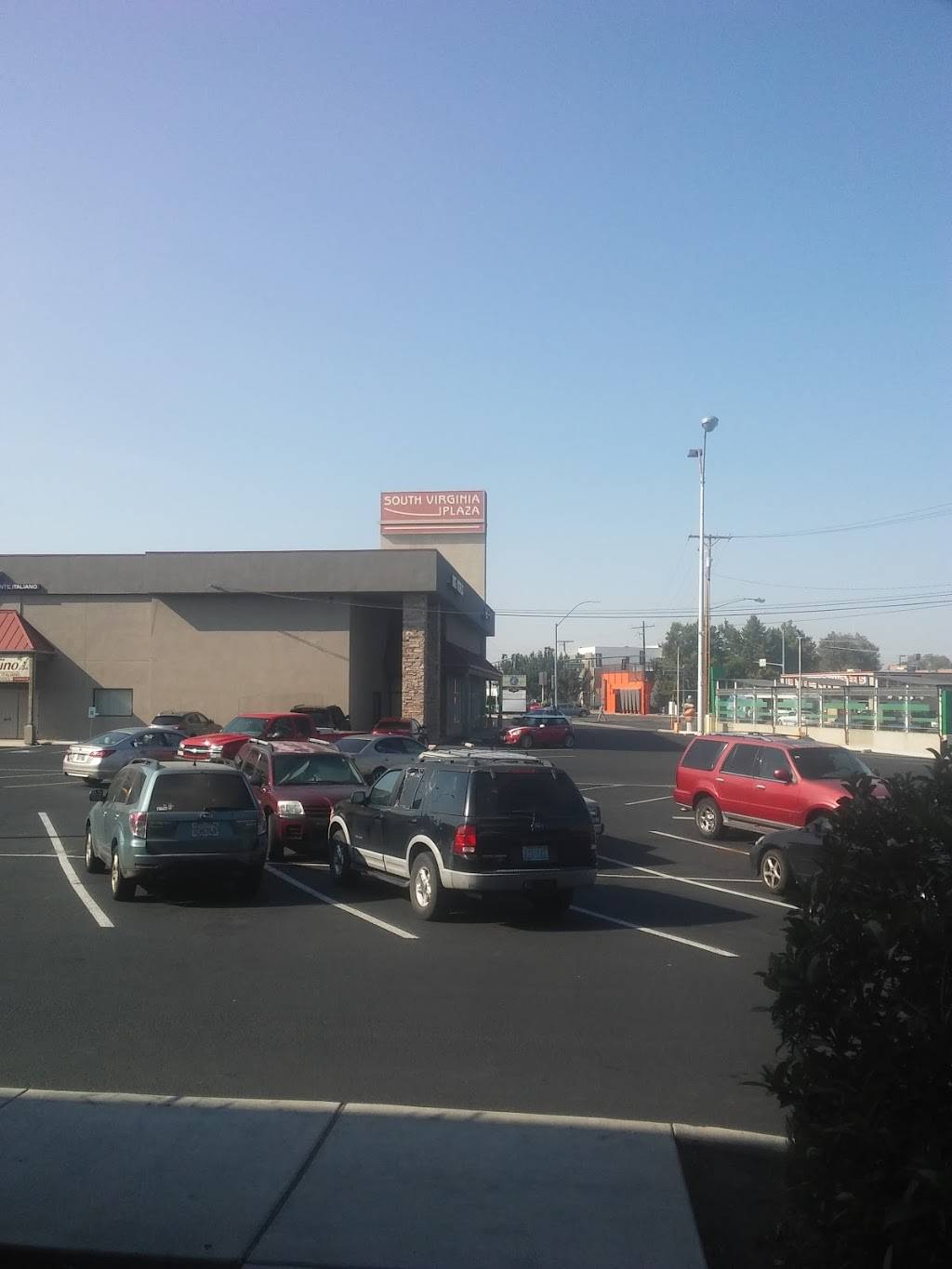 Coachs Grill & Sports Bar | restaurant | 1573 S Virginia St, Reno, NV 89502, USA | 7753292202 OR +1 775-329-2202