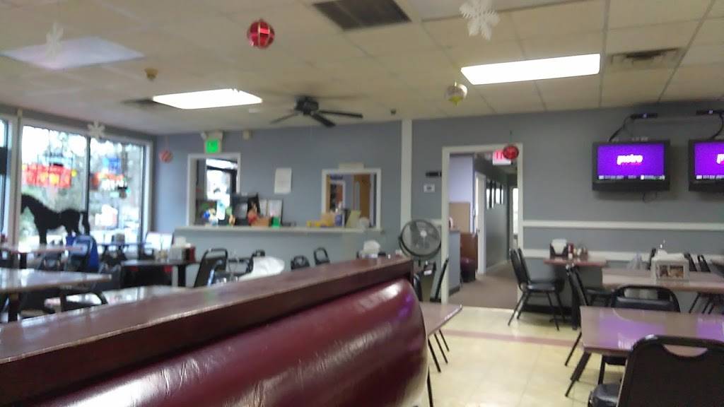 Iroquois Pizza Inc | restaurant | 6614 Manslick Rd, Louisville, KY 40214, USA | 5023633211 OR +1 502-363-3211