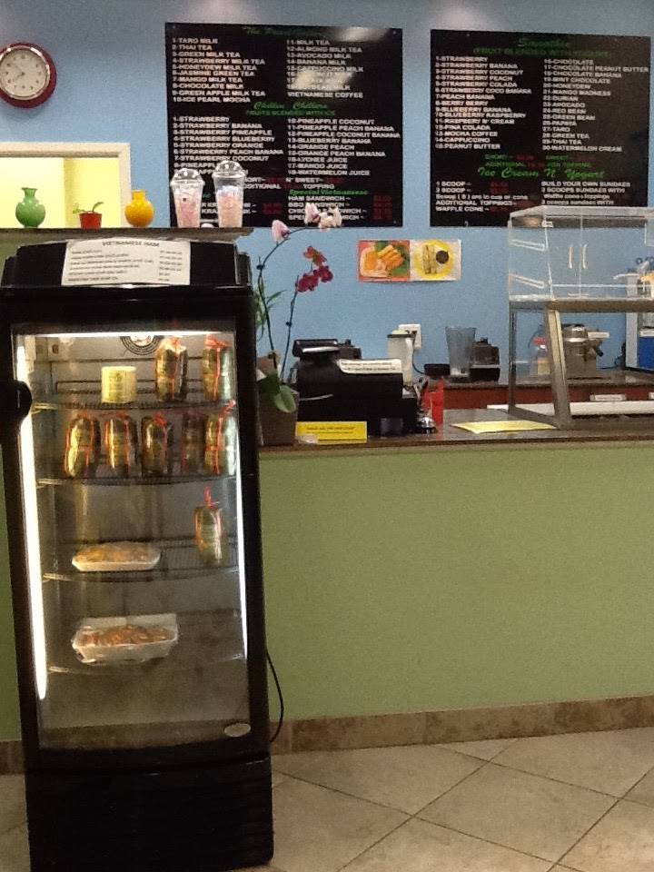 Short N Sweet Tapioca Tea | cafe | 35 SE Everett Mall Way # 10, Everett, WA 98208, USA | 4252657200 OR +1 425-265-7200