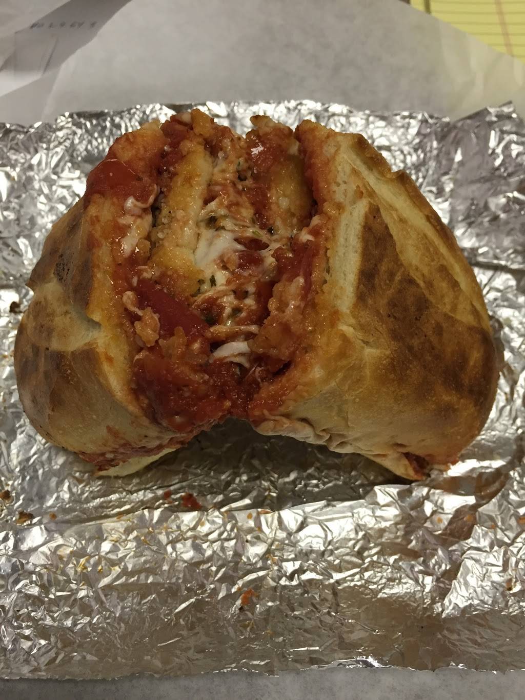 Extreme Pizza | restaurant | 3100 Lakeville Hwy, Petaluma, CA 94954, USA | 7077638100 OR +1 707-763-8100