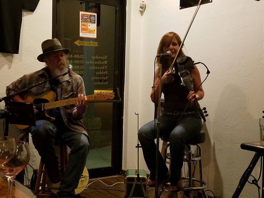 Catalina Craft Pizza | restaurant | 15930 N Oracle Rd Suite 178, Catalina, AZ 85739, USA | 5208250140 OR +1 520-825-0140