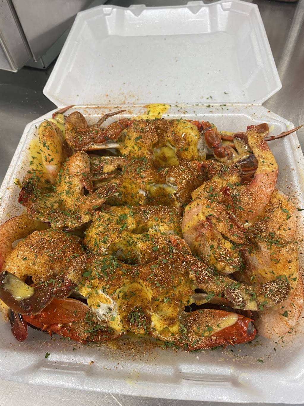 Crab Shack 386 | restaurant | 109 S State St, Bunnell, FL 32110, USA | 3863136137 OR +1 386-313-6137