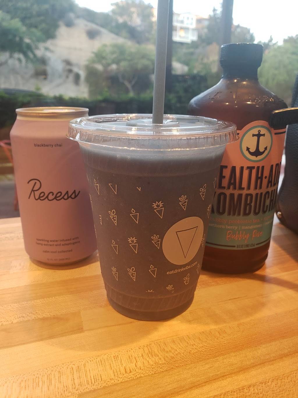 Vibe Organic Kitchen & Juice | restaurant | 34255 CA-1 #105, Dana Point, CA 92629, USA | 9492595514 OR +1 949-259-5514