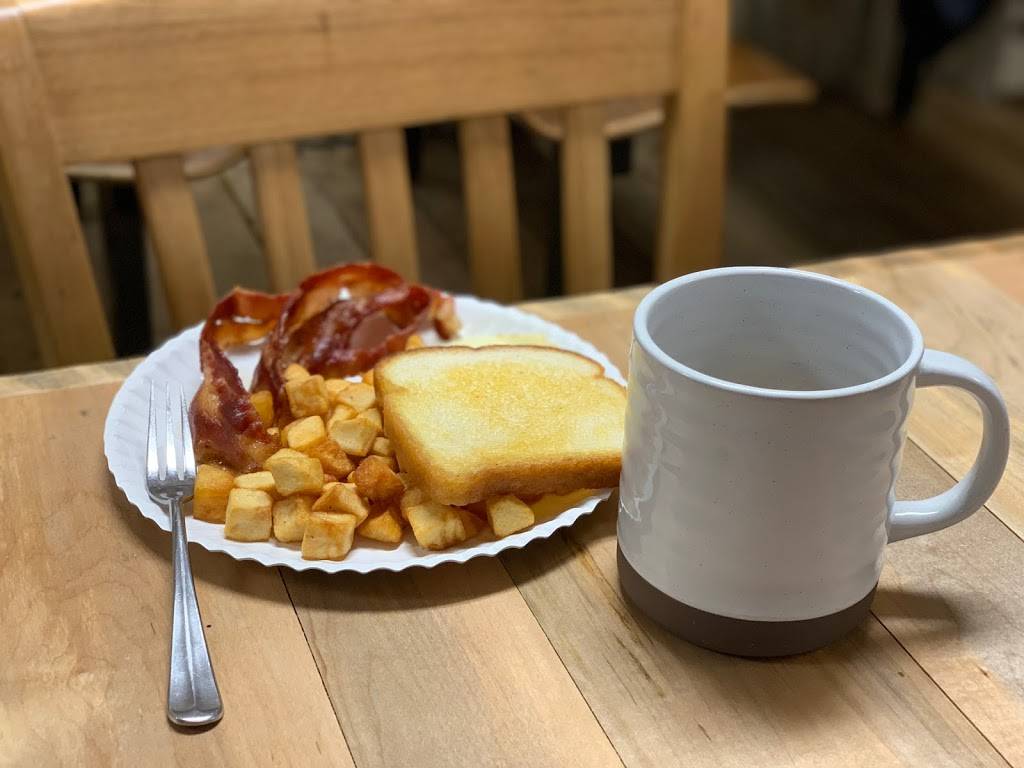 The Fayette General Store | cafe | 1916 Main St, Fayette, ME 04349, USA | 2076855500 OR +1 207-685-5500