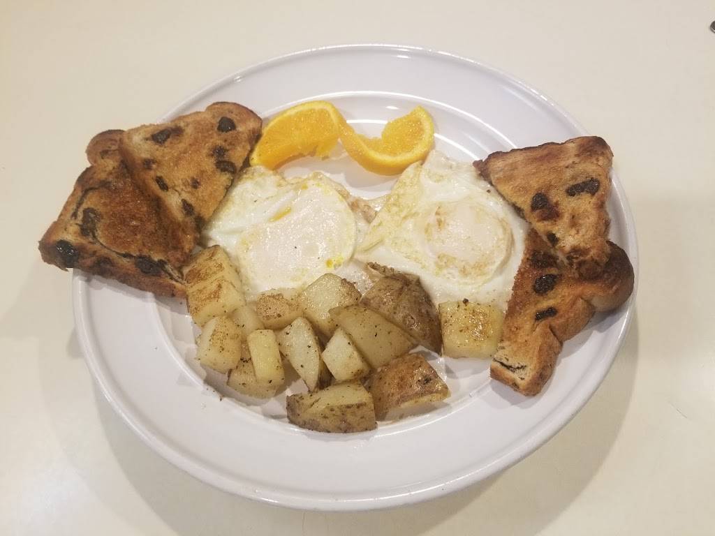 Heritage On 9 Restaurant & Tavern | restaurant | 999 Main Rd, Eddington, ME 04428, USA | 2078438191 OR +1 207-843-8191