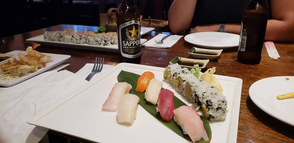 Rice Restaurant | restaurant | 45 Greentree Dr, Dover, DE 19904, USA | 3026781328 OR +1 302-678-1328