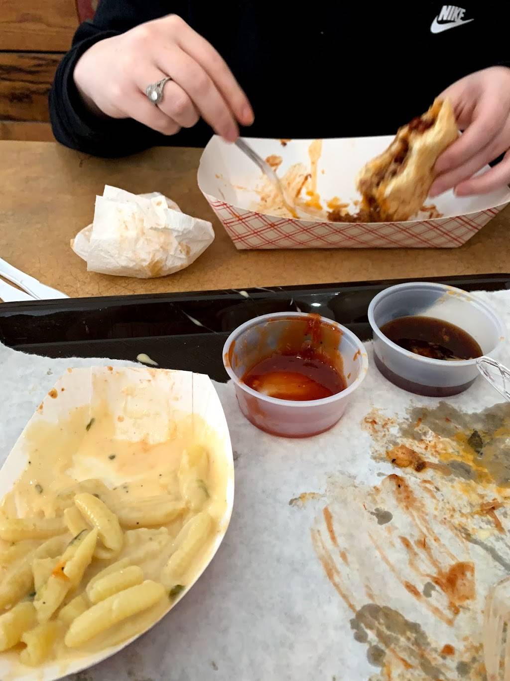 Cafe Smok N Pi | restaurant | 12636 MO-21, De Soto, MO 63020, USA | 6363375577 OR +1 636-337-5577