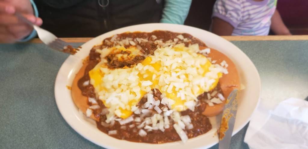 Giant Hamburgers | restaurant | Lindsay Marketplace, 2753 E Broadway Rd, Mesa, AZ 85204, USA | 4807336542 OR +1 480-733-6542