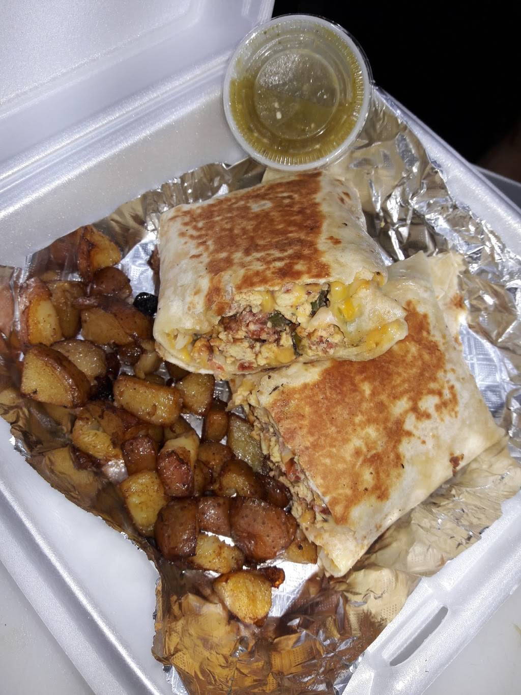 Las 3 comadres kitchen | meal takeaway | 2415 th street, Vero Beach, FL 32967, USA | 7722991542 OR +1 772-299-1542