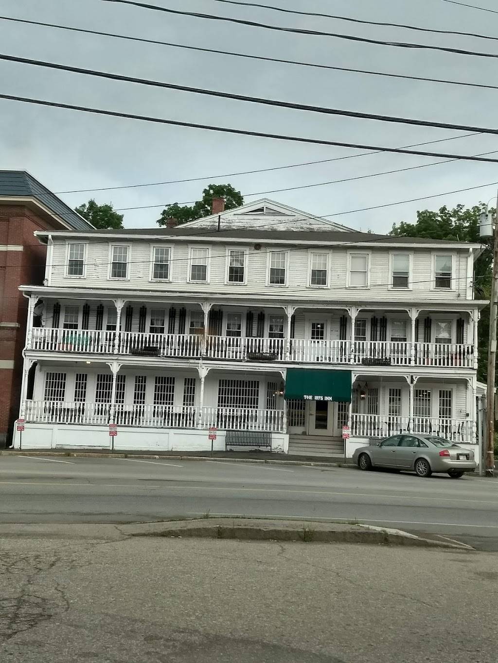 Tilton Inn | restaurant | 255 Main St, Tilton, NH 03276, USA | 6032867774 OR +1 603-286-7774