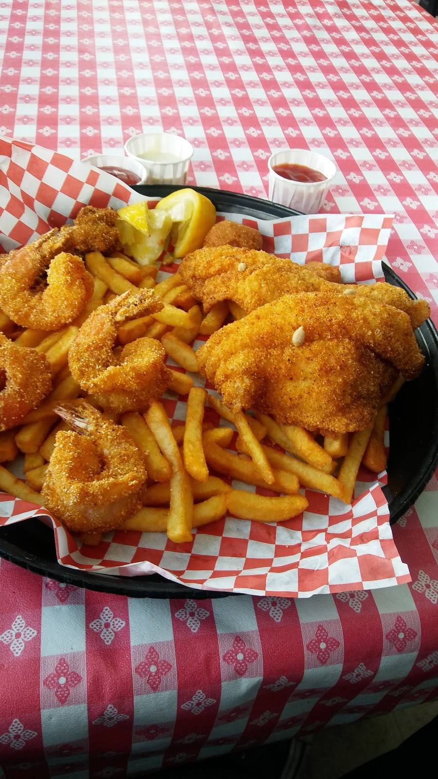 Ocean Shack | restaurant | 3444 Irving Blvd, Dallas, TX 75247, USA | 9728638282 OR +1 972-863-8282