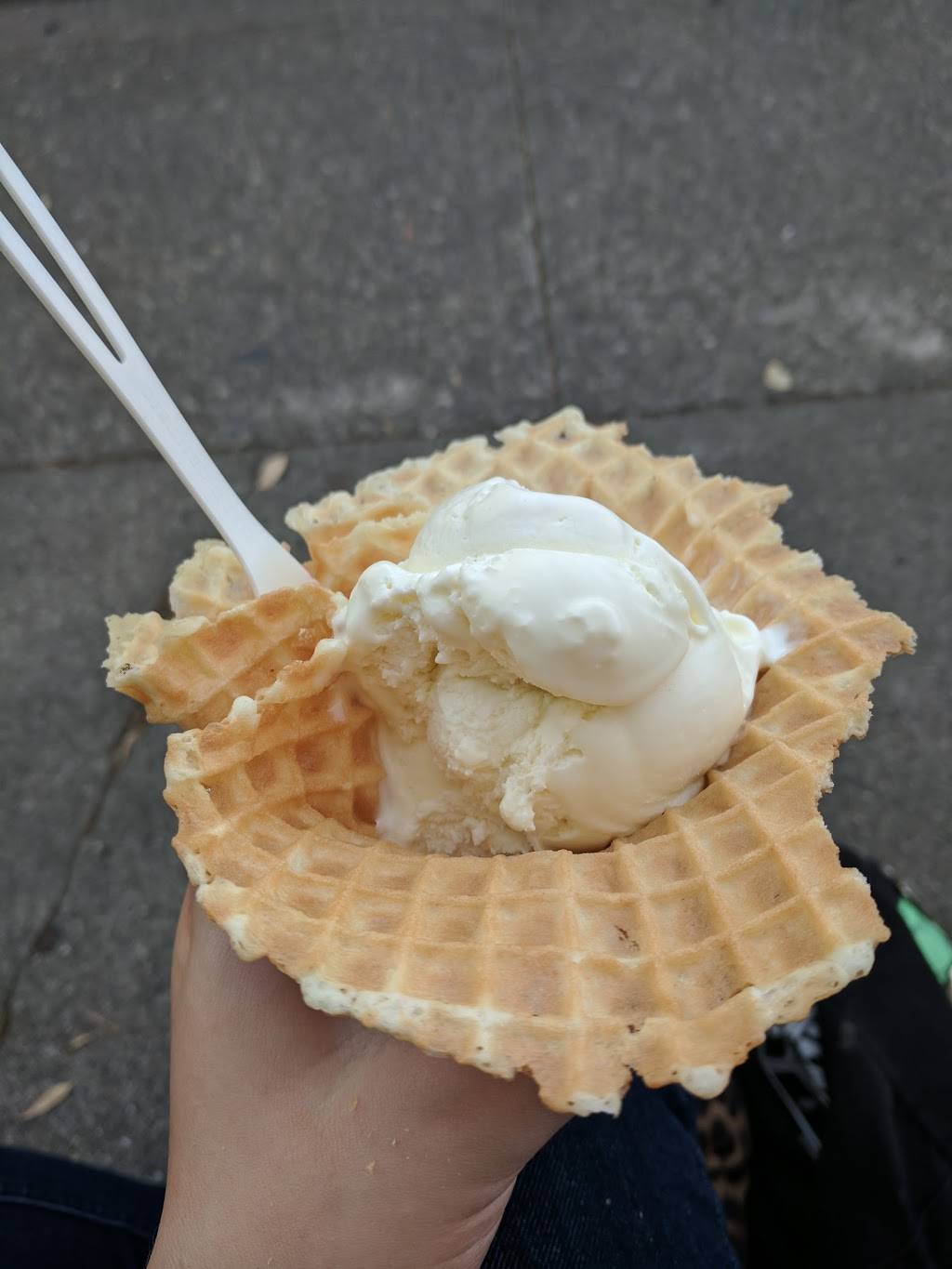 Screamin Mimis Ice Cream | restaurant | 6902 Sebastopol Ave, Sebastopol, CA 95472, USA | 7078235902 OR +1 707-823-5902