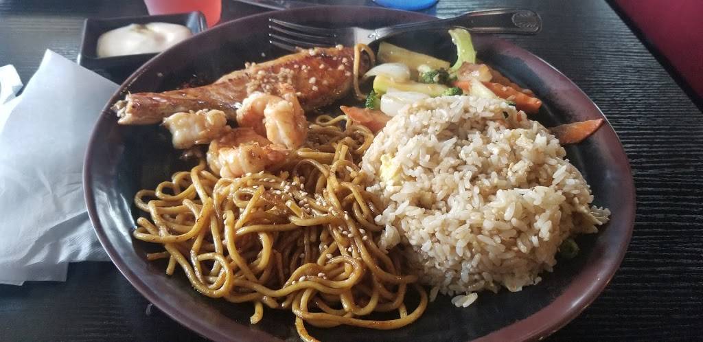 Oishii Japanese & Hibachi | restaurant | 141 NW 20th St C-2, Boca Raton, FL 33431, USA | 5619556009 OR +1 561-955-6009