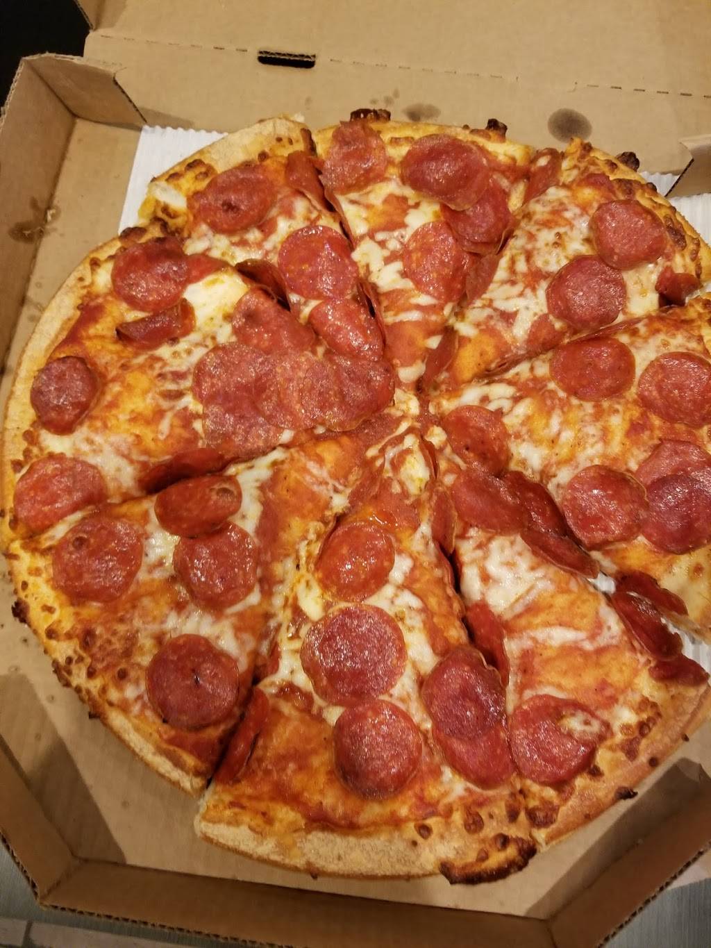 Pizza Hut | meal takeaway | 2549 SW Military Dr, San Antonio, TX 78224, USA | 2105910631 OR +1 210-591-0631