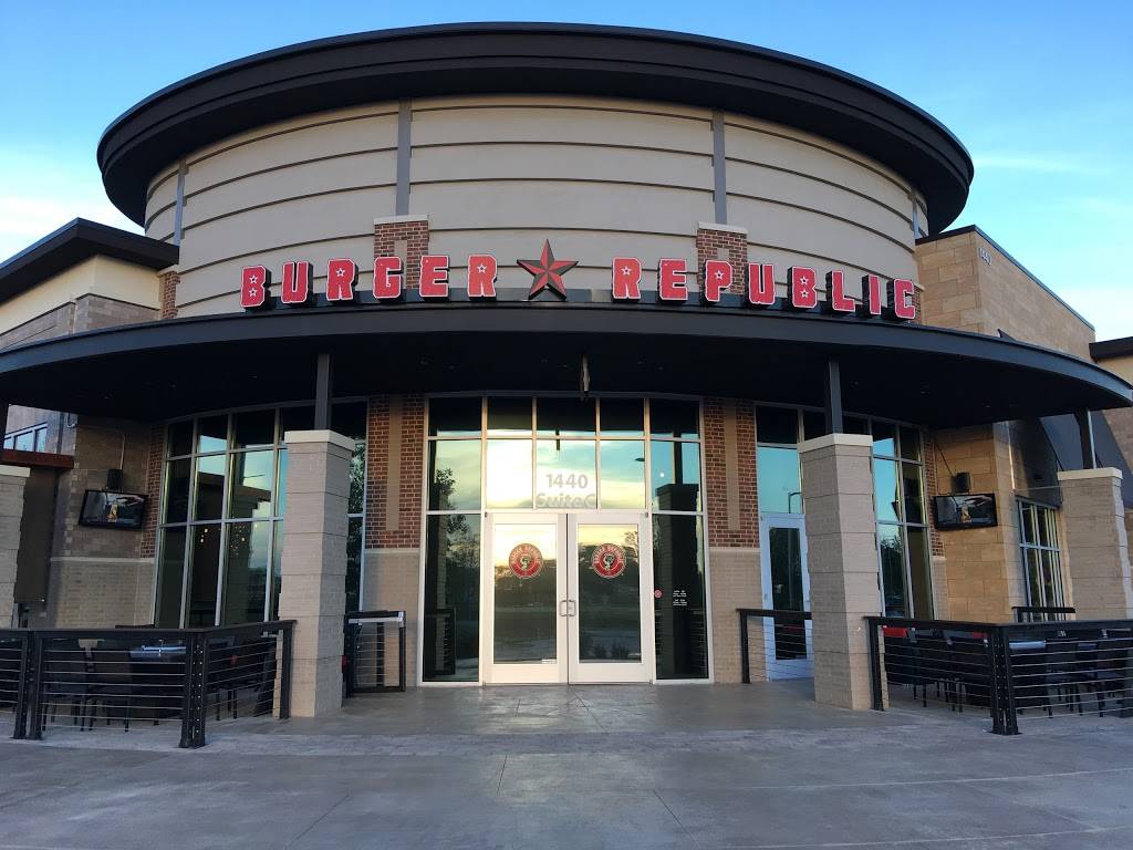 Burger Republic | restaurant | 1500 Medical Center Pkwy suite c, Murfreesboro, TN 37129, USA | 6159627762 OR +1 615-962-7762