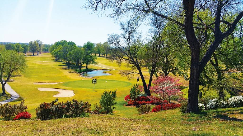 The Club at Indian Springs | restaurant | 16006 East 131st St S, Broken Arrow, OK 74011, USA | 9184557431 OR +1 918-455-7431