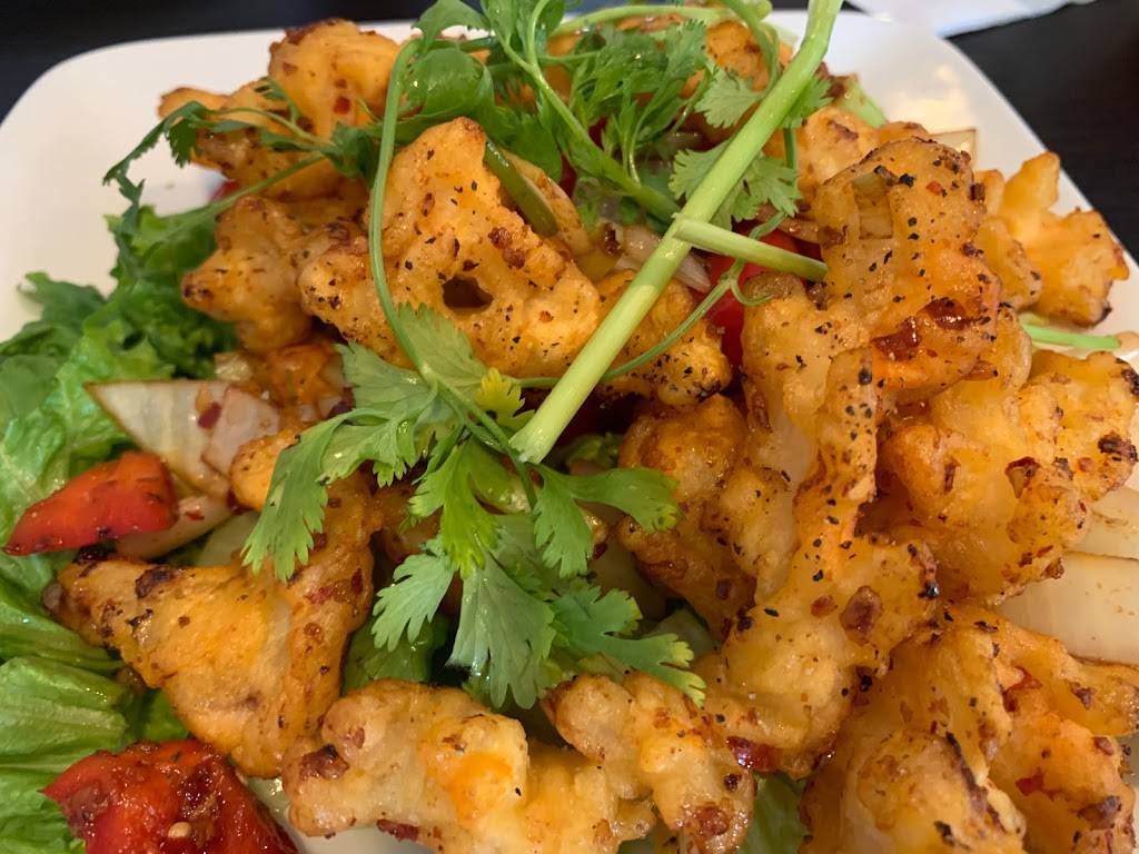 Saigon Bistro | restaurant | 12303 E Mississippi Ave #145, Aurora, CO 80012, USA | 3037451637 OR +1 303-745-1637