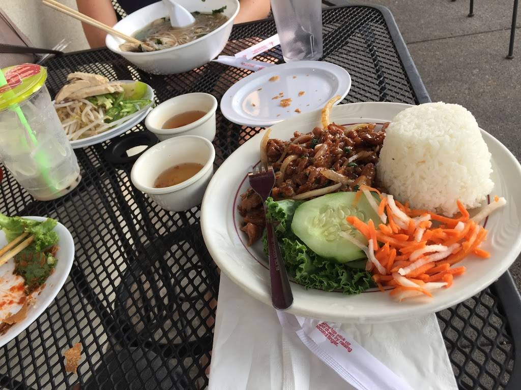 Quang Restaurant | restaurant | 2719 Nicollet Ave, Minneapolis, MN 55408, USA | 6128704739 OR +1 612-870-4739