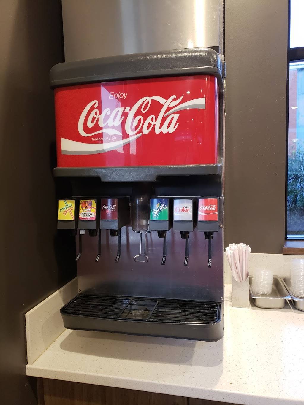 Cousins Subs | meal takeaway | W232 N6116 Waukesha Ave, Sussex, WI 53089, USA | 2628201180 OR +1 262-820-1180