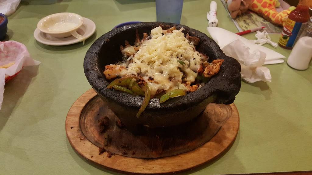 Monterrey Mexican Restaurant | restaurant | 130 Newport Town Centre, Newport, TN 37821, USA | 4236230104 OR +1 423-623-0104