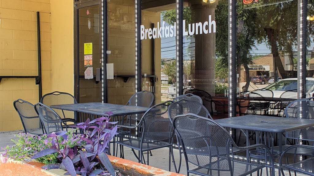 Lilys Cafe | restaurant | 3100 Independence Pkwy, Plano, TX 75075, USA | 9723129732 OR +1 972-312-9732