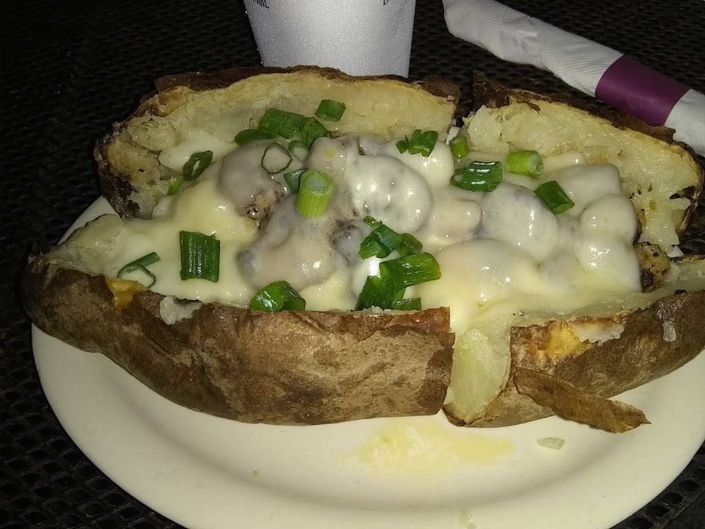 Novrozskys Hamburgers | restaurant | 1170 TX-327, Silsbee, TX 77656, USA | 4093866300 OR +1 409-386-6300