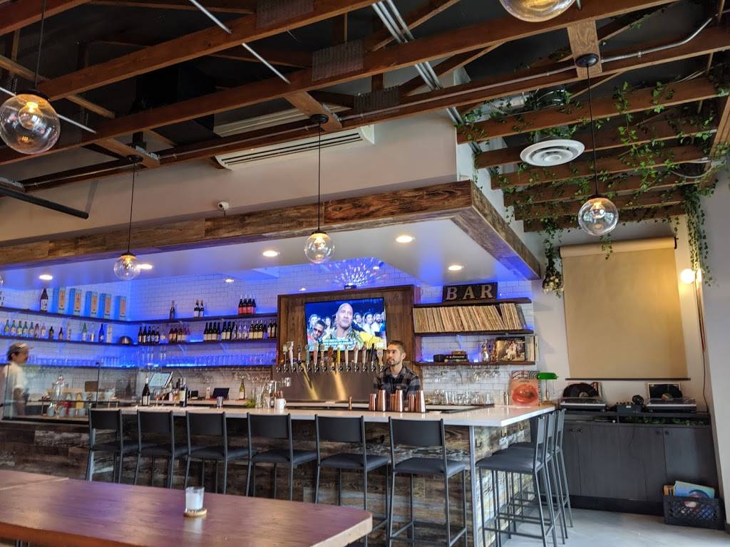 issé | restaurant | 305 N State College Blvd unit b, Fullerton, CA 92831, USA | 7145193831 OR +1 714-519-3831